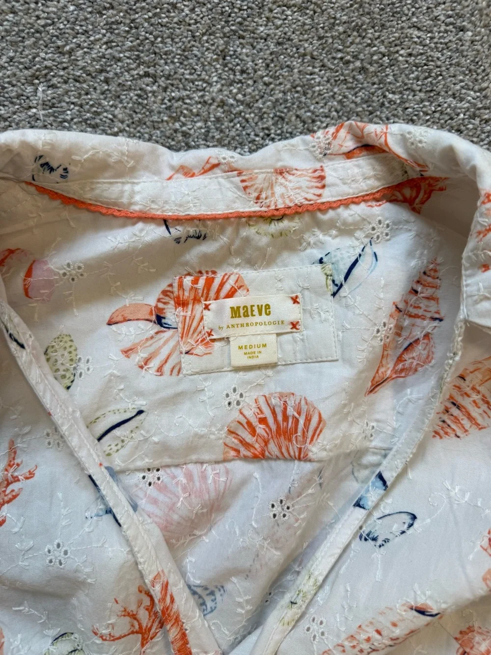 Anthropology Maeve Size Medium cropped blouse, Seashell Print Tie-Front Top